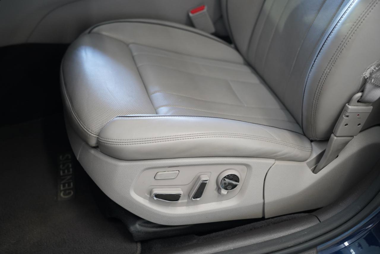 Used 2020 Genesis G80 5.0 Ultimate image 26