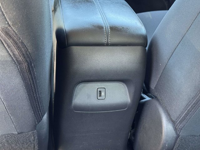 Used 2024 Nissan Sentra SV FWD image 15