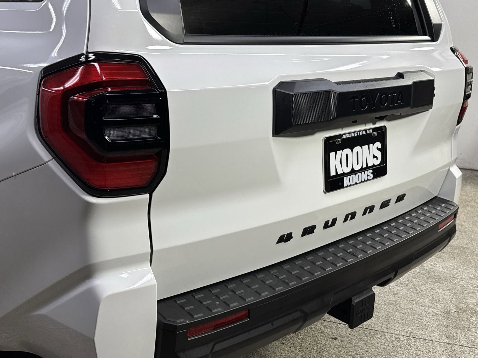 Used 2025 Toyota 4Runner SR5 image 31