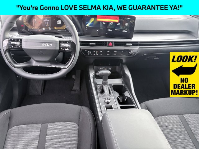 New 2026 Kia Sorento LX FWD image 7