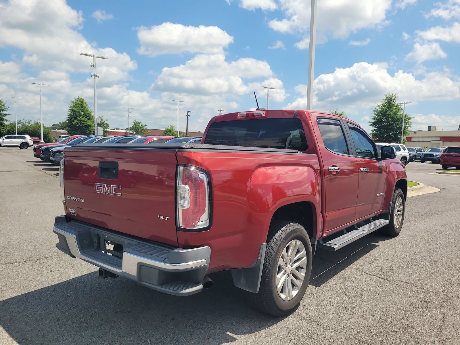 Used 2015 GMC Canyon SLT w/ Driver Alert Package RWD image 3