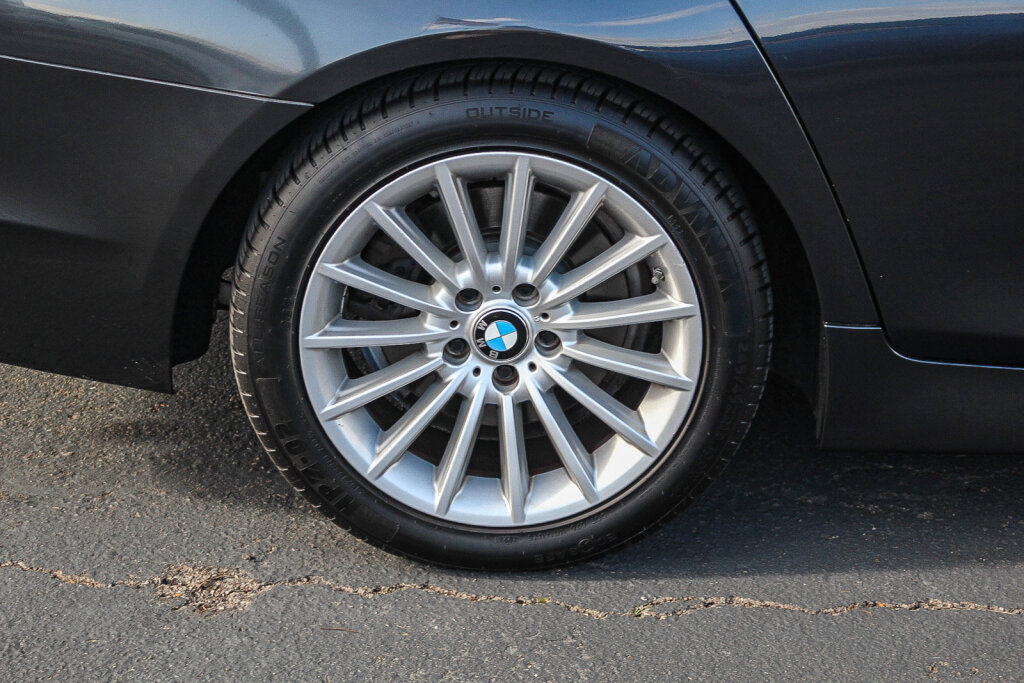 Used 2011 BMW 535i Sedan image 25