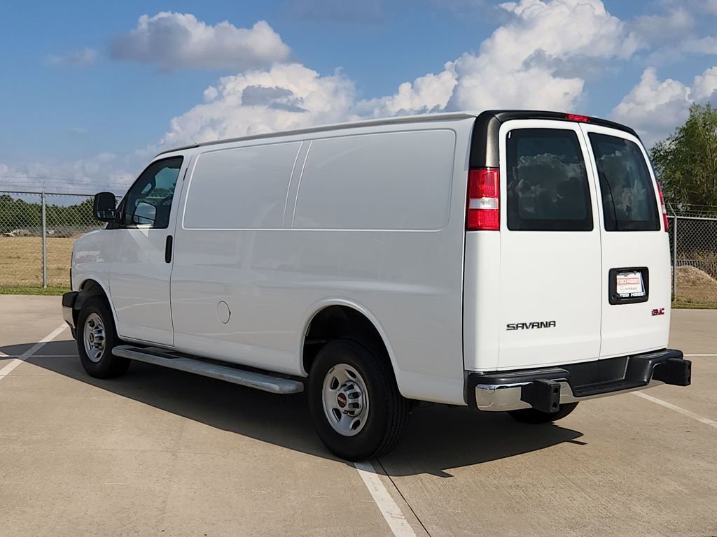 Used 2024 GMC Savana 2500 w/ Driver Convenience Package image 7
