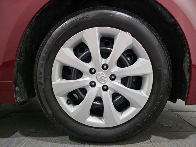 Used 2025 Toyota Corolla LE image 25