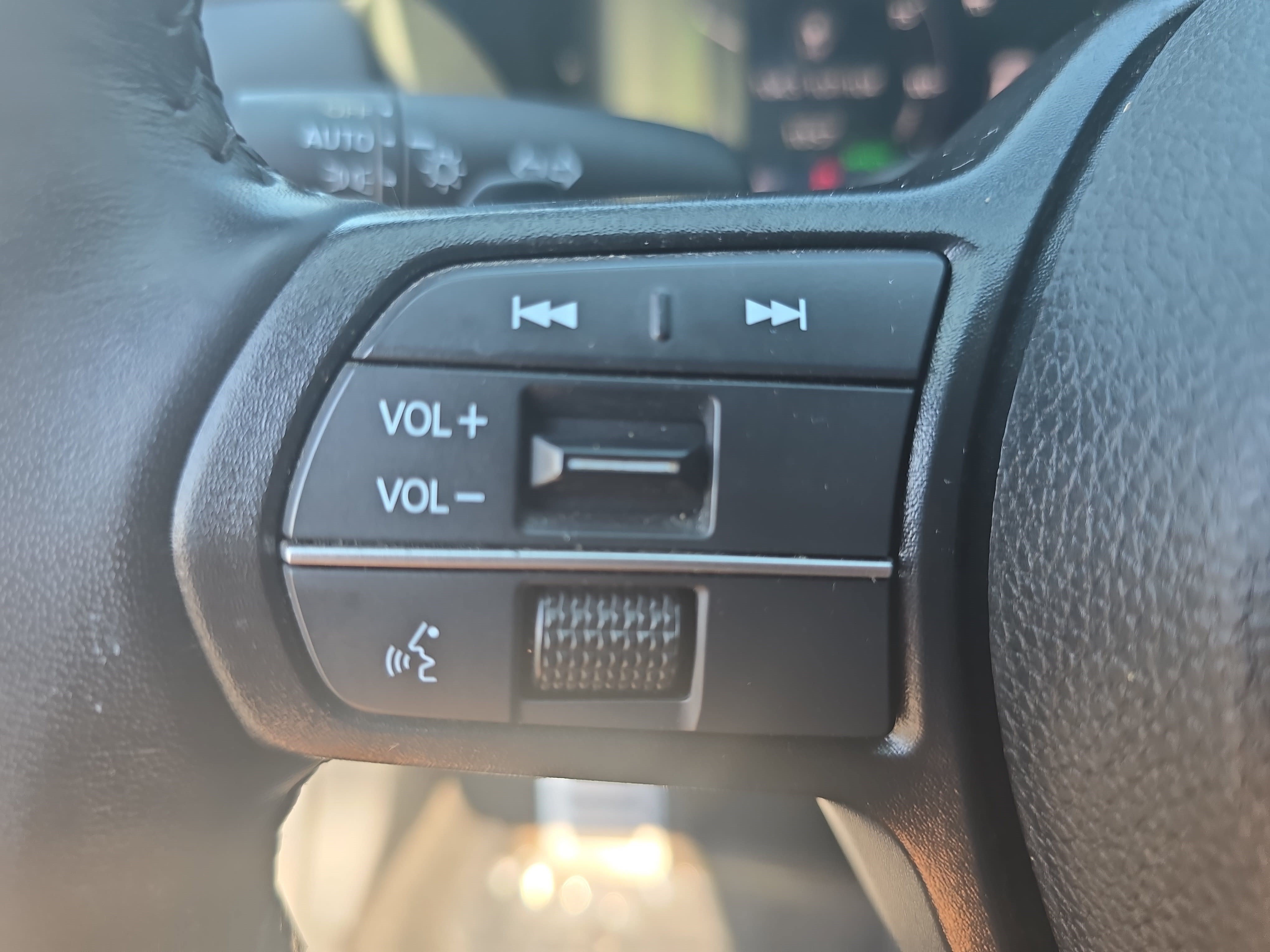 Used 2025 Honda Accord Sport image 15