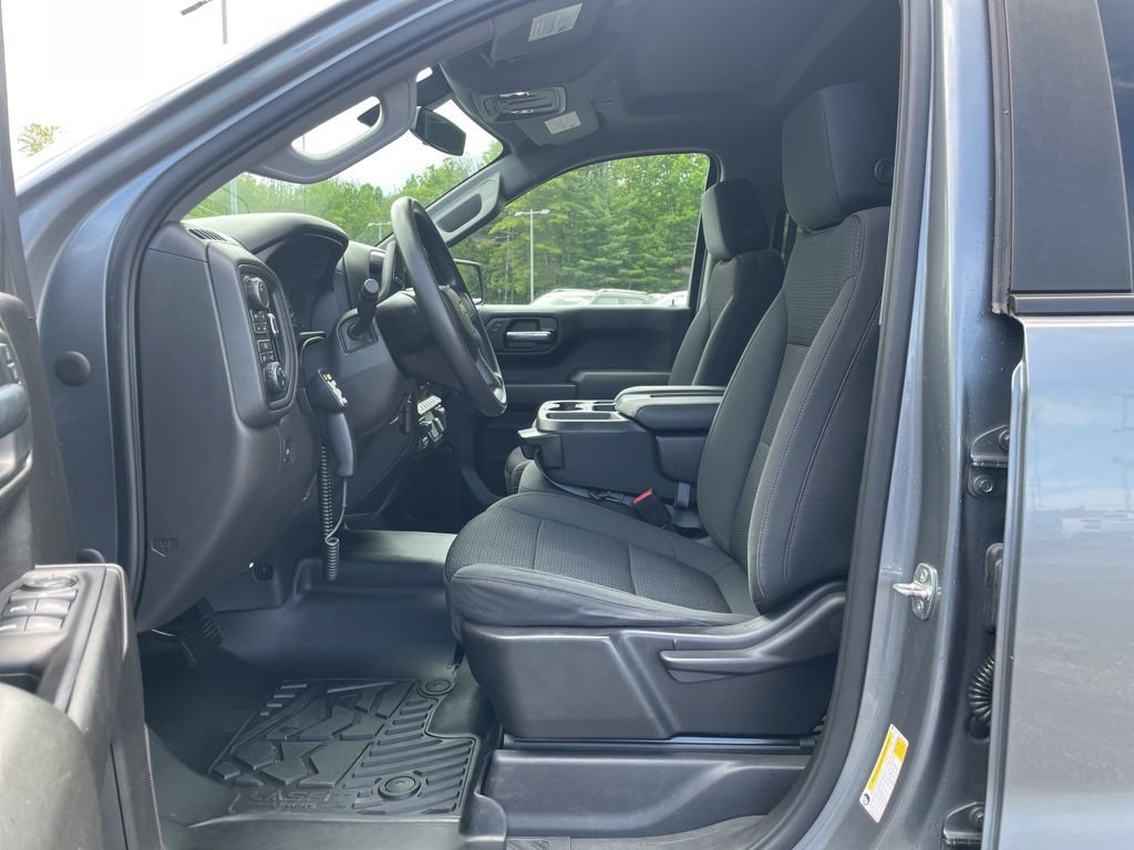Used 2021 Chevrolet Silverado 1500 Custom AWD/4WD image 25