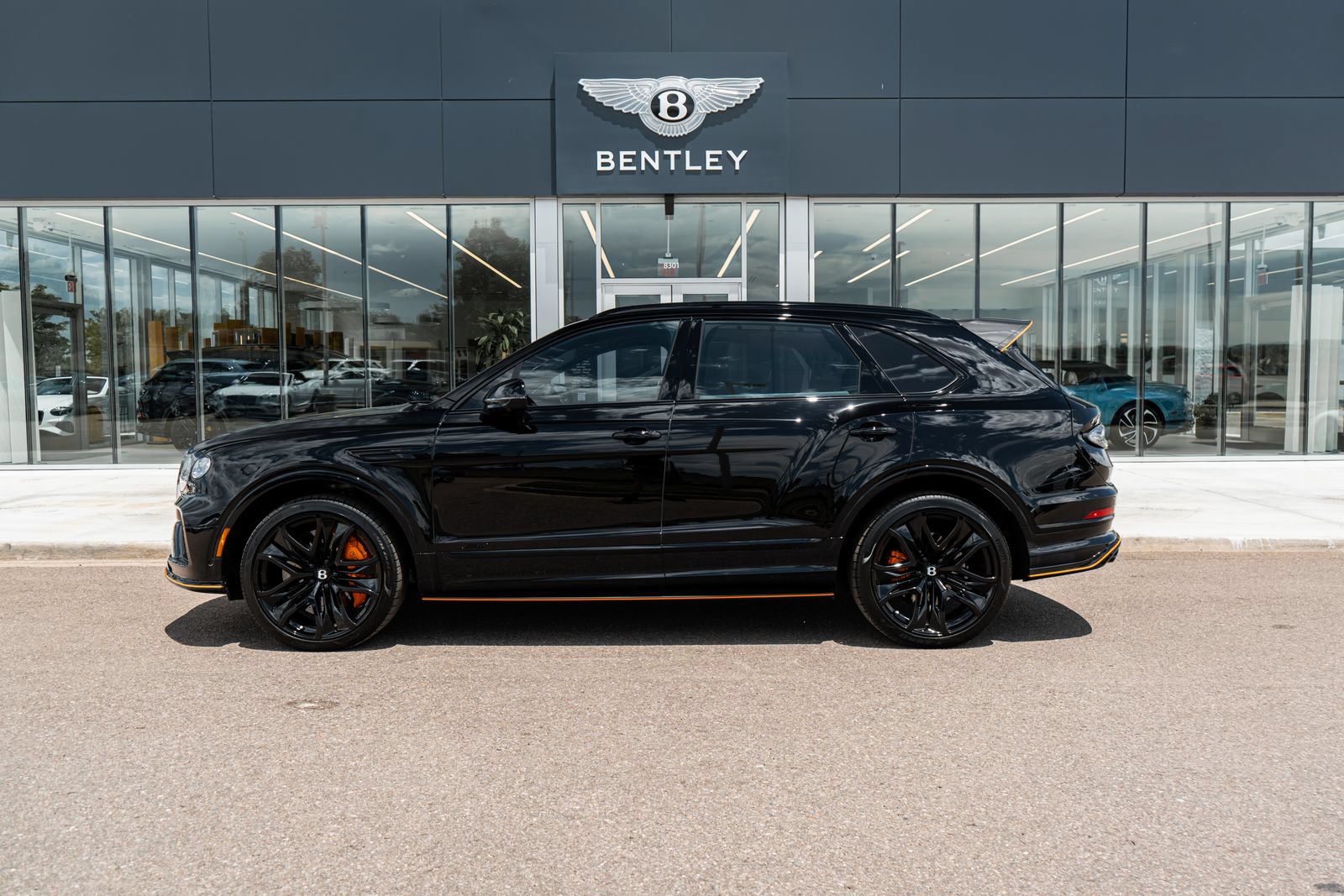 Certified 2026 Bentley Bentayga Speed AWD/4WD image 5