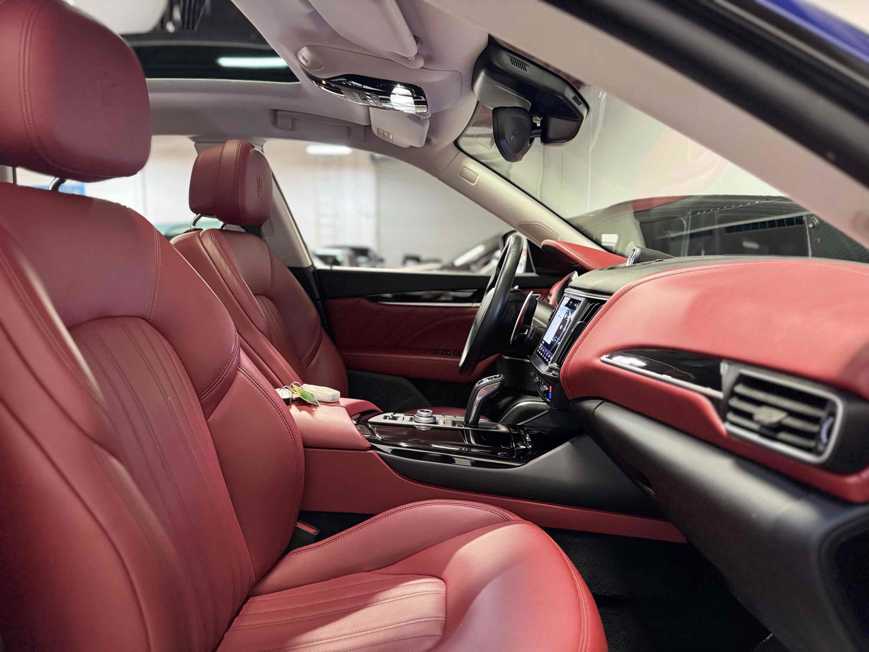 Used 2021 Maserati Levante image 42