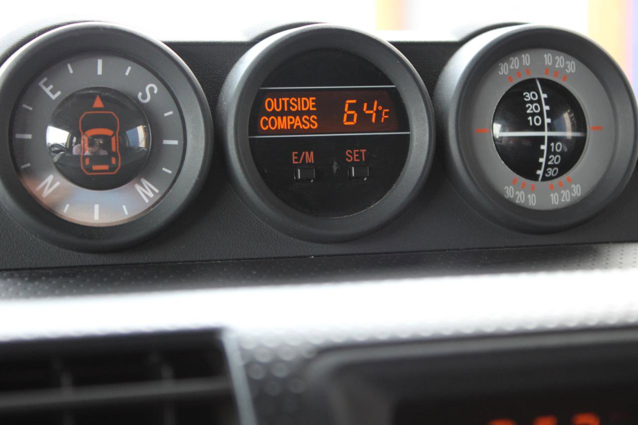 Used 2011 Toyota FJ Cruiser 4WD w/ Upgrade Pkg image 29