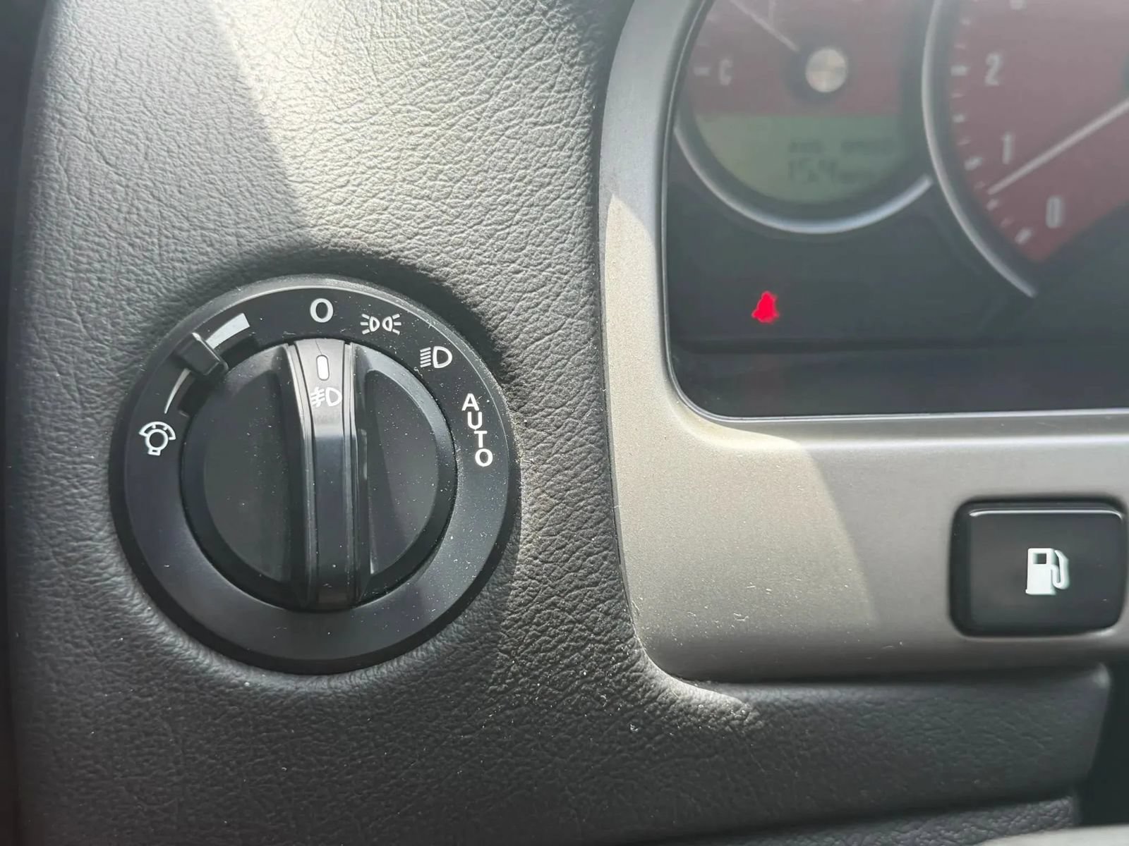 Used 2004 Pontiac GTO RWD image 18