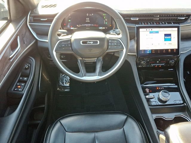 Used 2024 Jeep Grand Cherokee Limited 4xe image 11