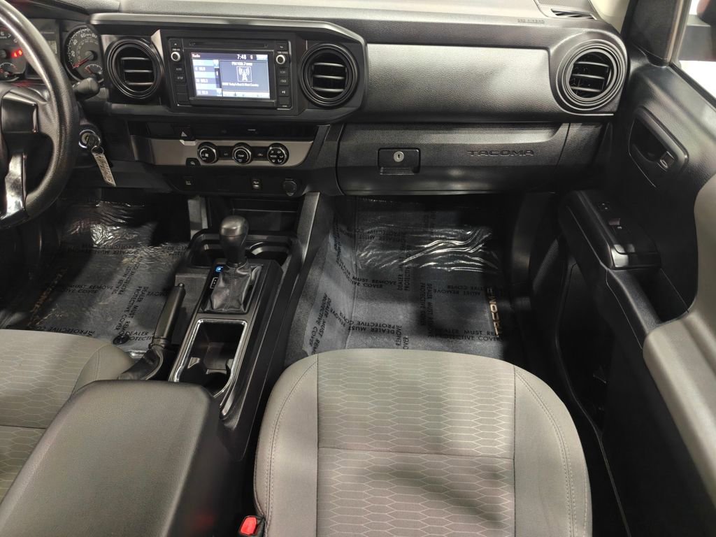 Used 2016 Toyota Tacoma SR image 24