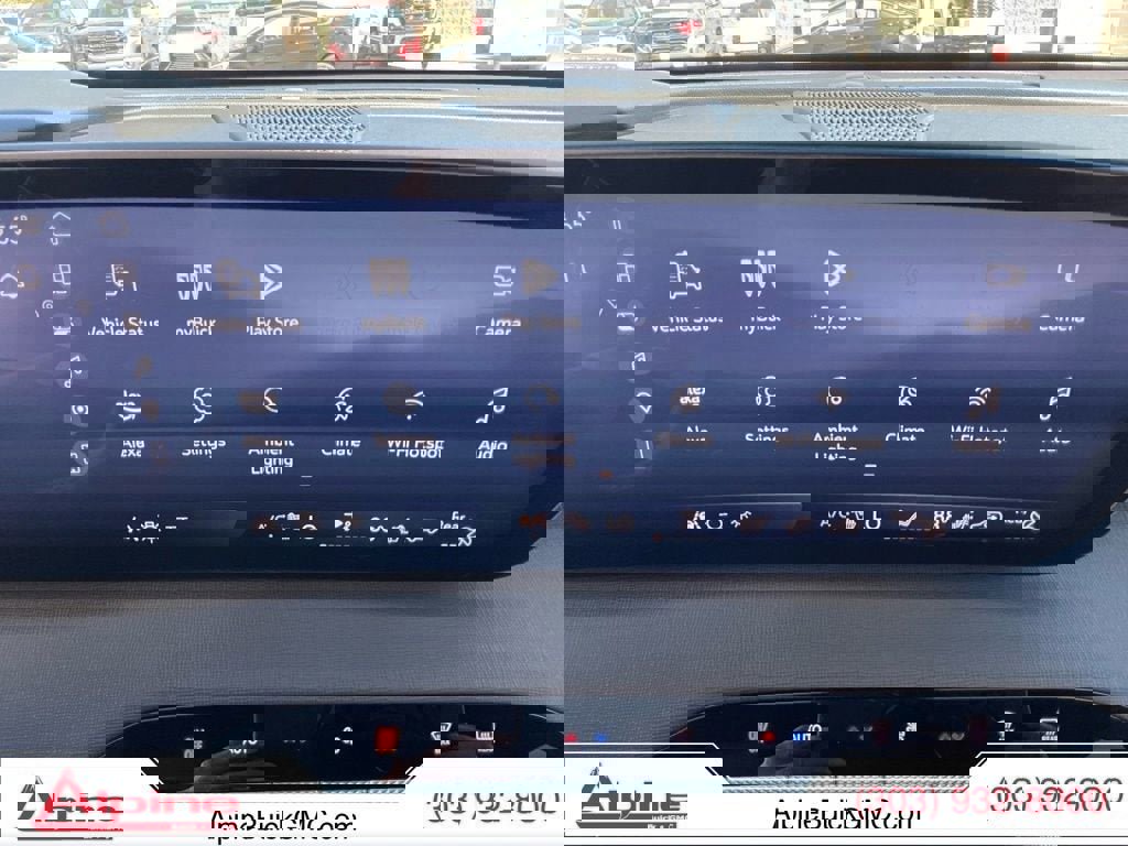 Used 2025 Buick Enclave Sport Touring AWD/4WD image 17