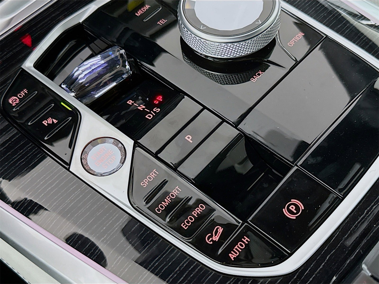 New 2026 BMW X5 M60i image 17