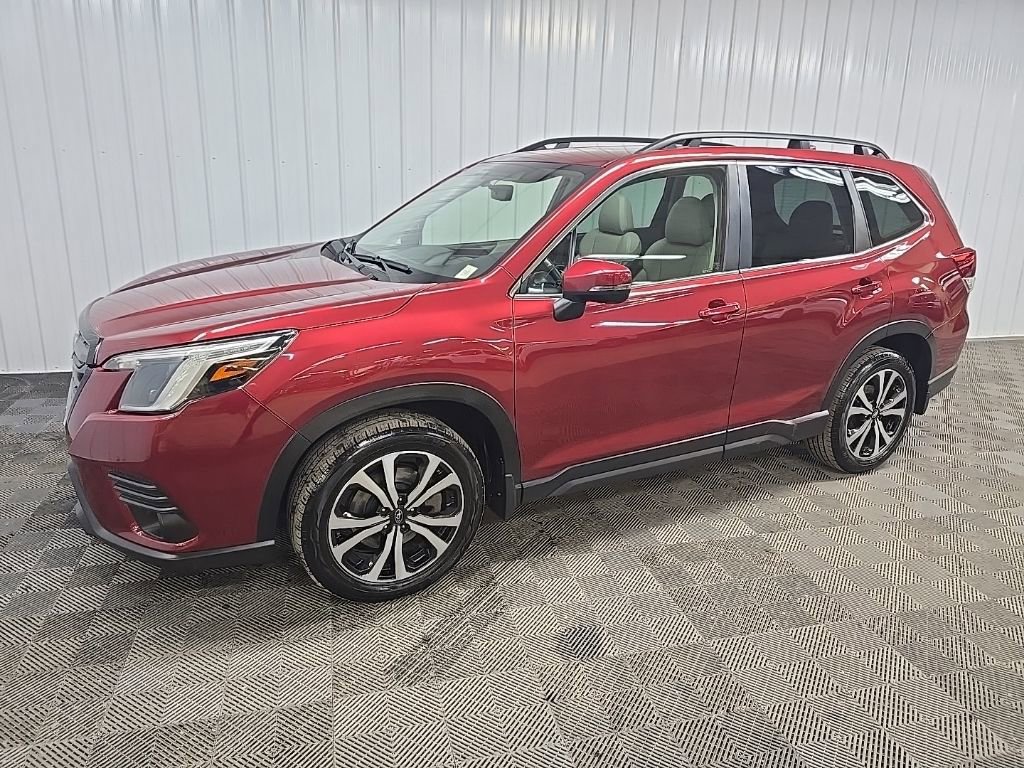 Used 2022 Subaru Forester Limited image 6