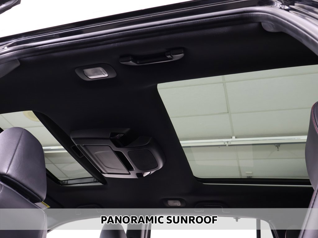 Used 2022 Honda Pilot Black Edition image 4