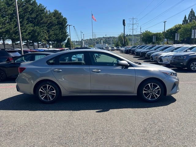 Certified 2024 Kia Forte LXS FWD image 6