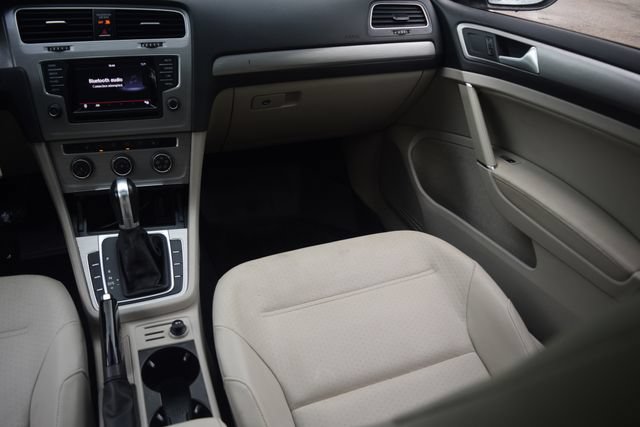 Used 2015 Volkswagen Golf SE FWD image 14