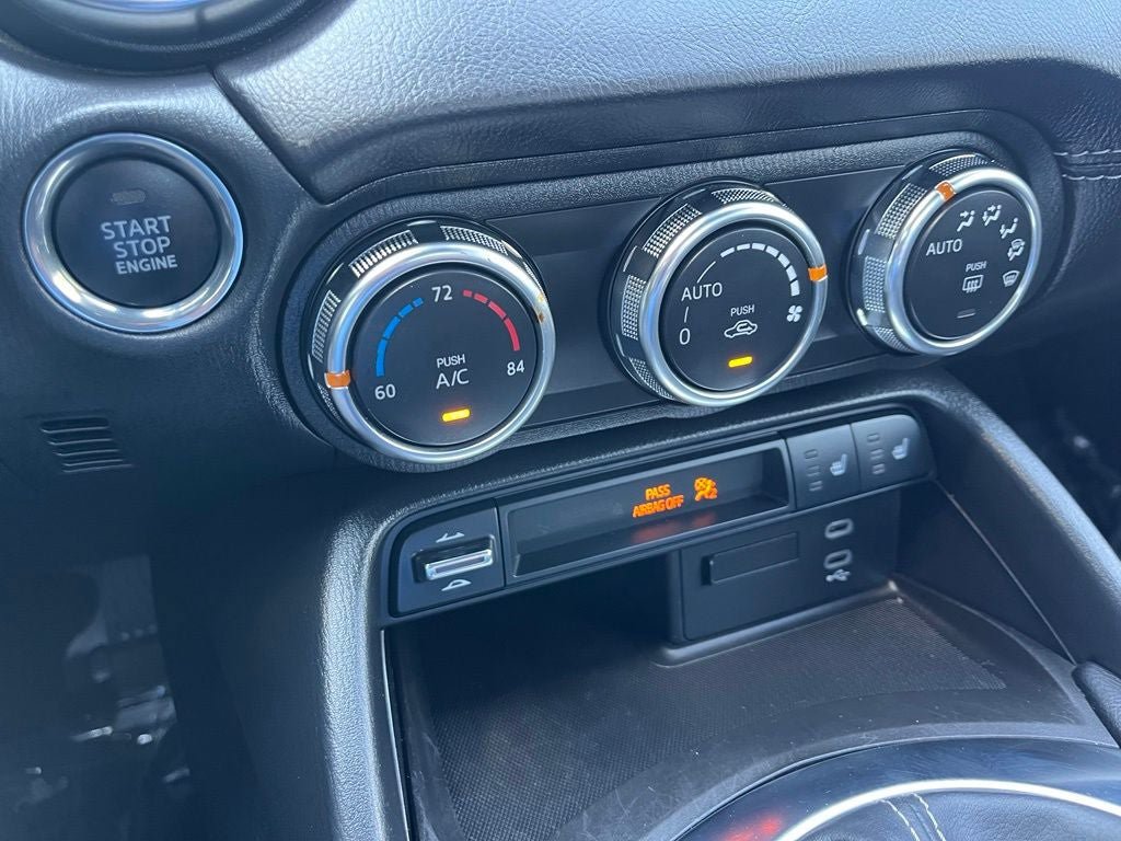 Used 2025 MAZDA MX-5 Miata RF Grand Touring RWD image 28