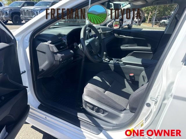 Used 2025 Toyota Camry LE w/ Convenience Package FWD image 7