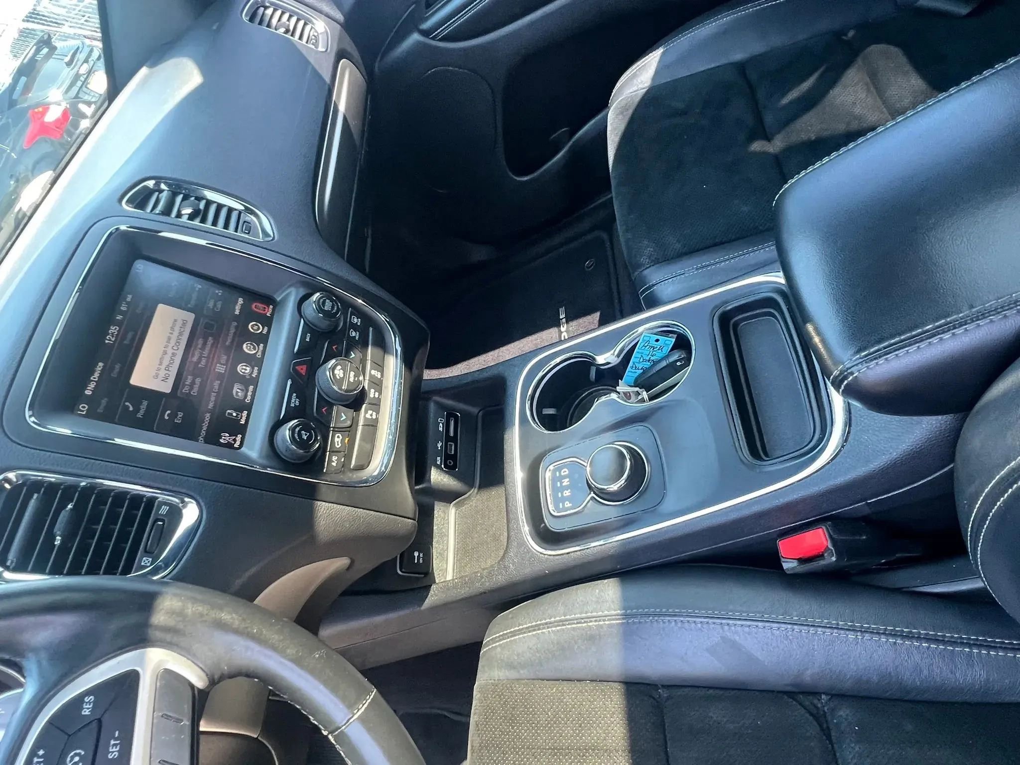 Used 2015 Dodge Durango SXT w/ Blacktop Package AWD/4WD image 27