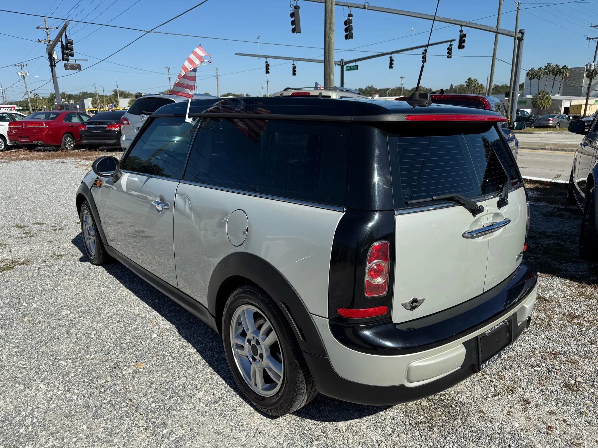 Used 2014 MINI Cooper Clubman image 6