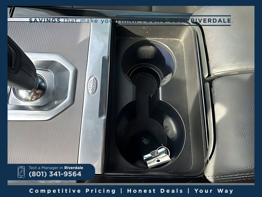 Used 2020 Land Rover Range Rover Evoque SE image 36