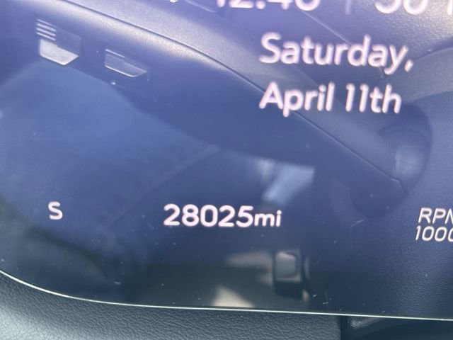 Used 2025 Buick Enclave Avenir image 12