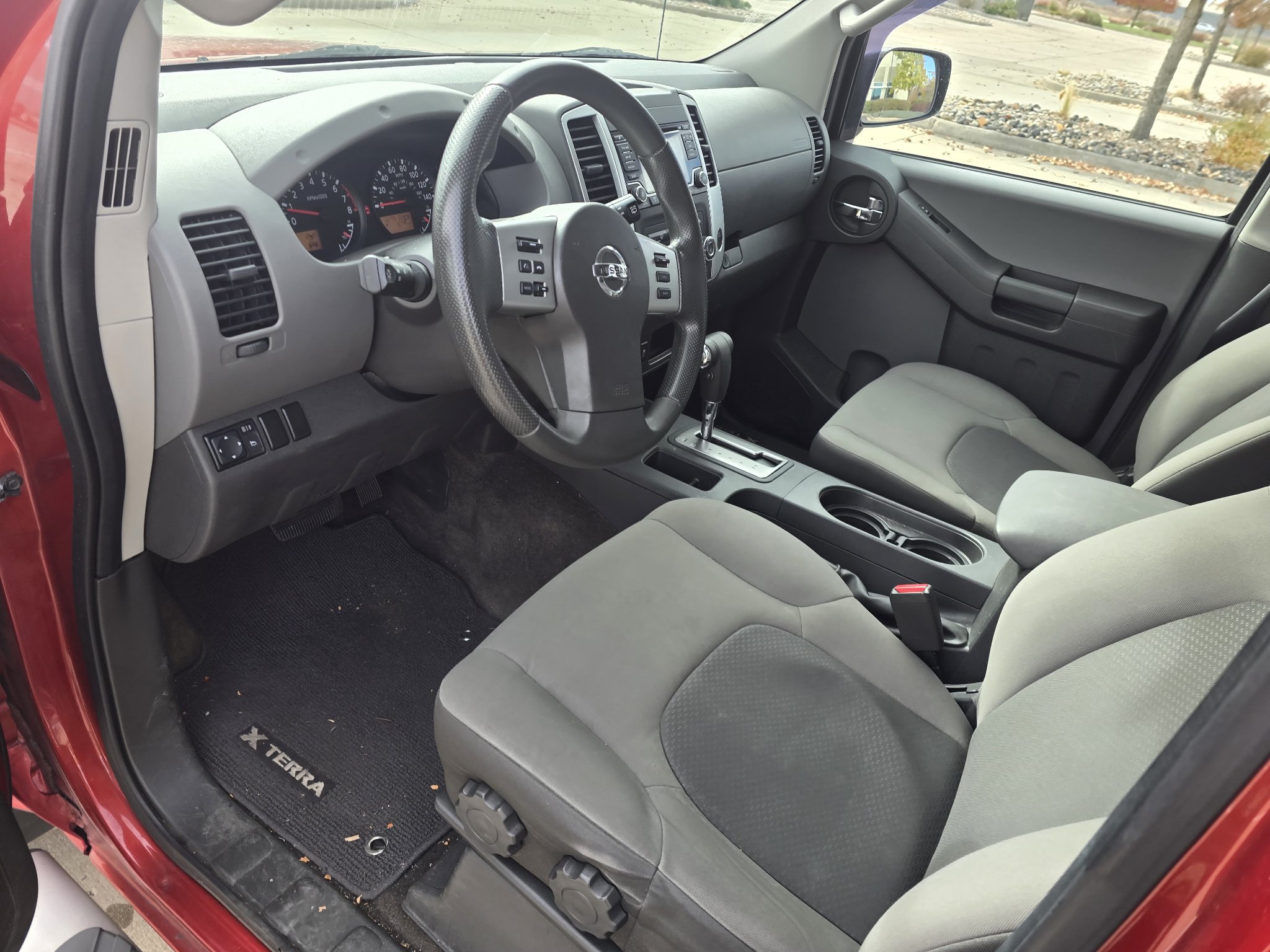 Used 2015 Nissan Xterra S w/ Value Package AWD/4WD image 23