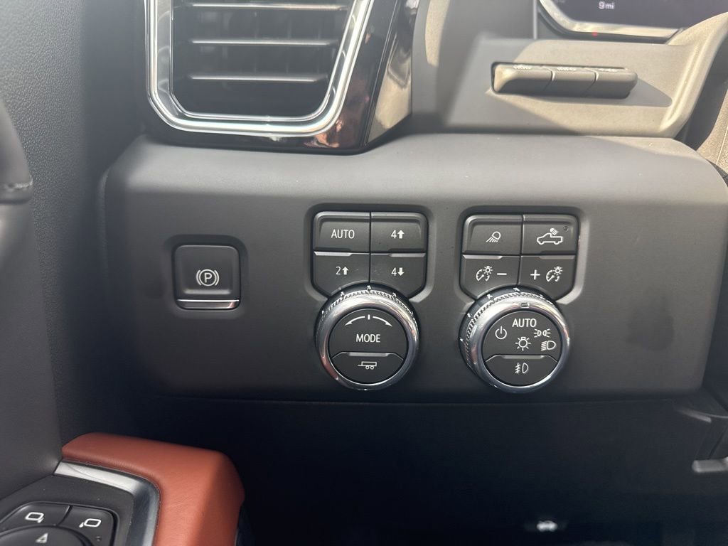 New 2026 GMC Sierra 2500 Denali Ultimate image 33