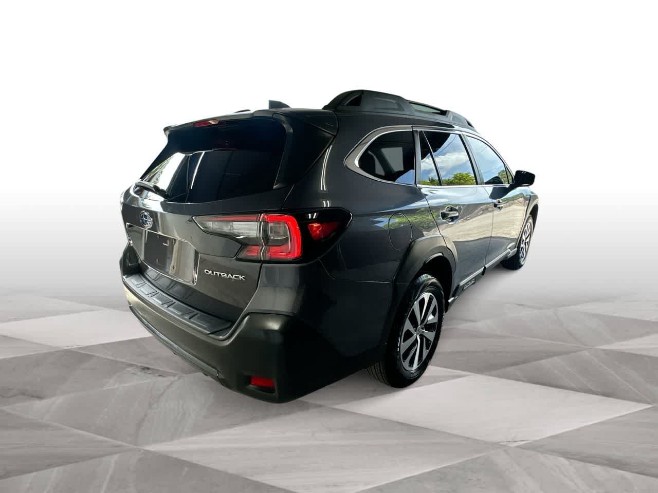 Used 2025 Subaru Outback AWD/4WD image 8