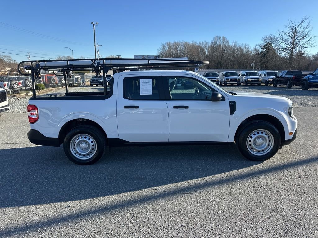 Used 2025 Ford Maverick XLT w/ Equipment Group 302A AWD/4WD image 6