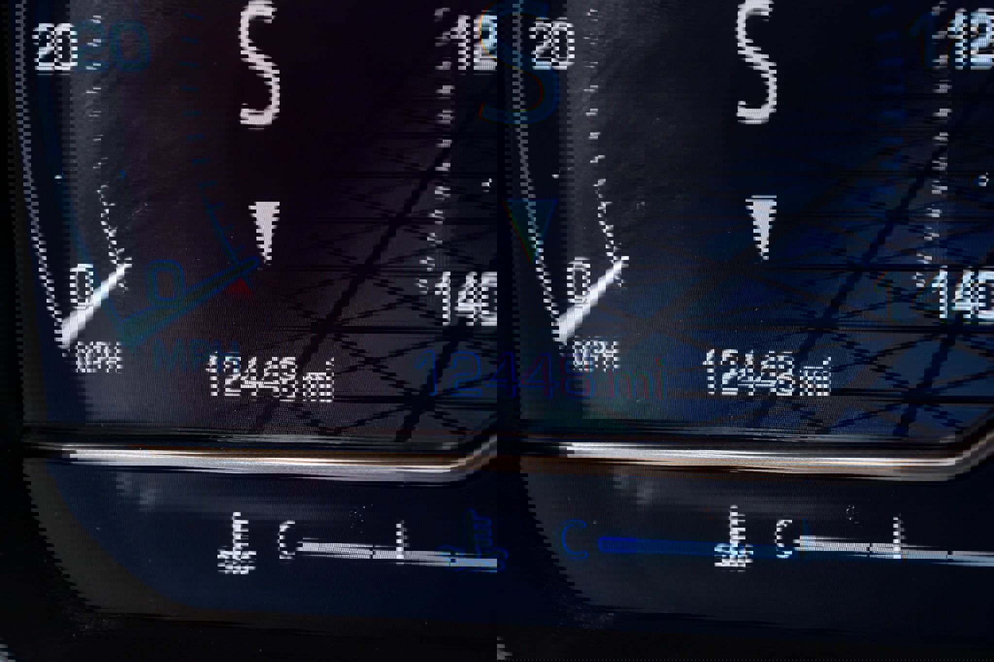 Used 2025 GMC Sierra 3500 AT4 w/ AT4 Premium Plus Package image 22