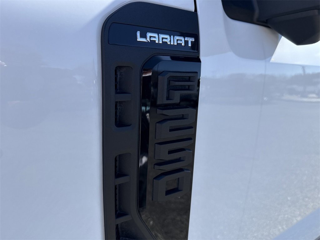 Used 2023 Ford F250 Lariat w/ Lariat Ultimate Package image 12