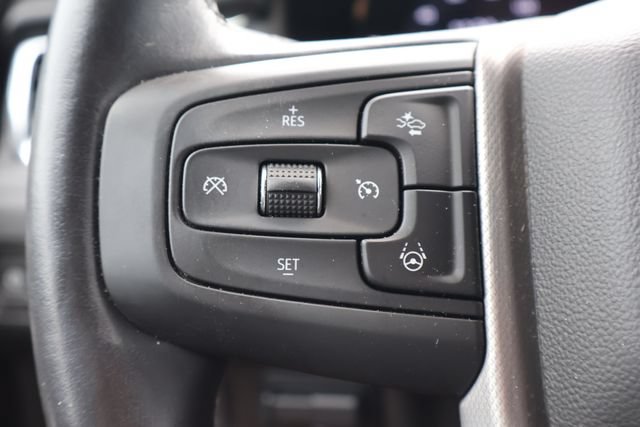 Used 2024 GMC Yukon Denali w/ Advanced Technology Package AWD/4WD image 28
