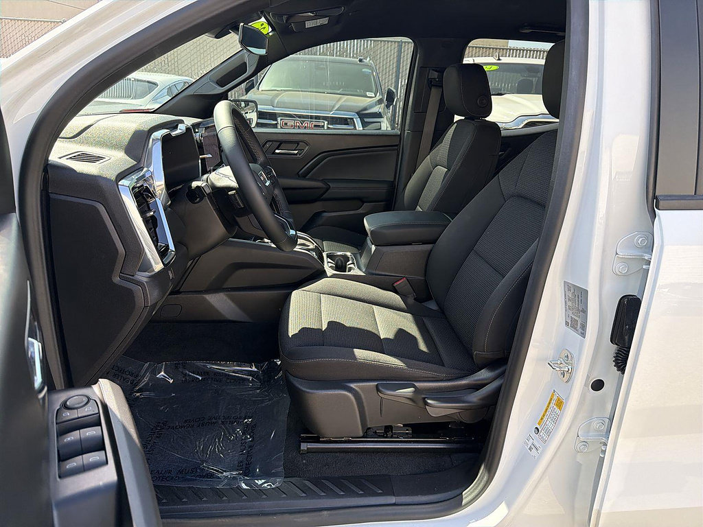 Used 2025 GMC Canyon Elevation AWD/4WD image 18