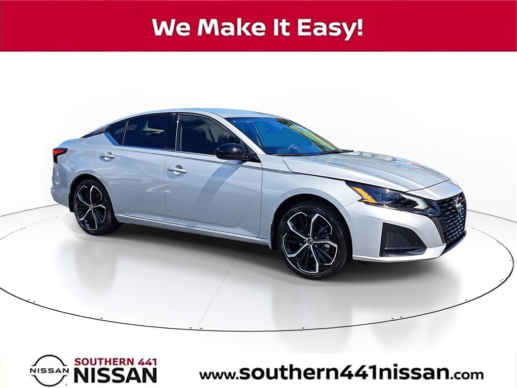 New 2025 Nissan Altima 2.5 SR
