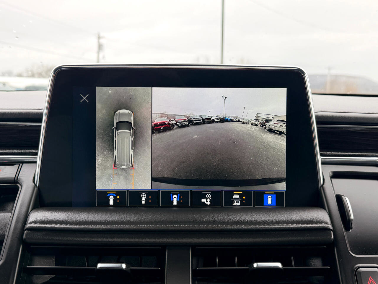 Used 2024 Chevrolet Tahoe Z71 image 24