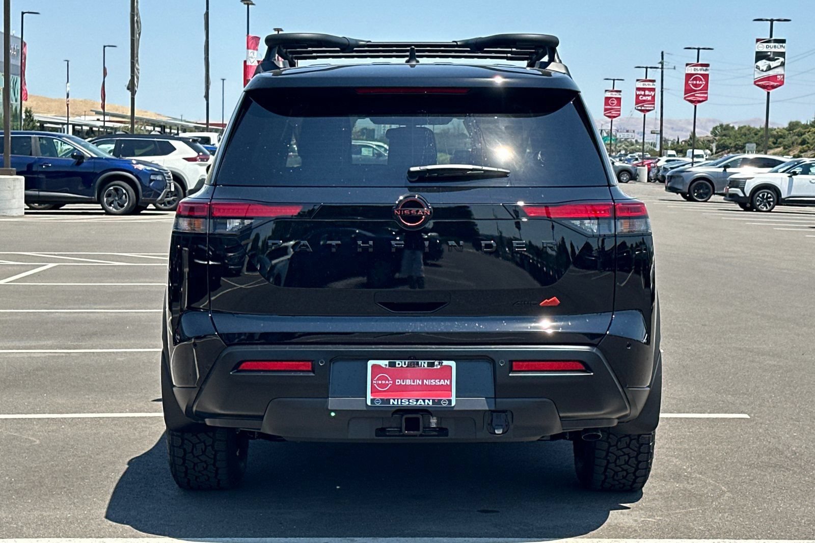 New 2026 Nissan Pathfinder Rock Creek w/ Rock Creek Premium Package AWD/4WD image 5