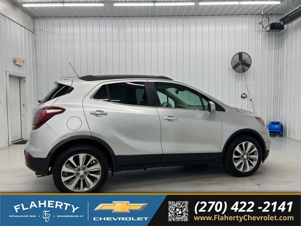 Used 2019 Buick Encore Preferred w/ Safety Package FWD image 2
