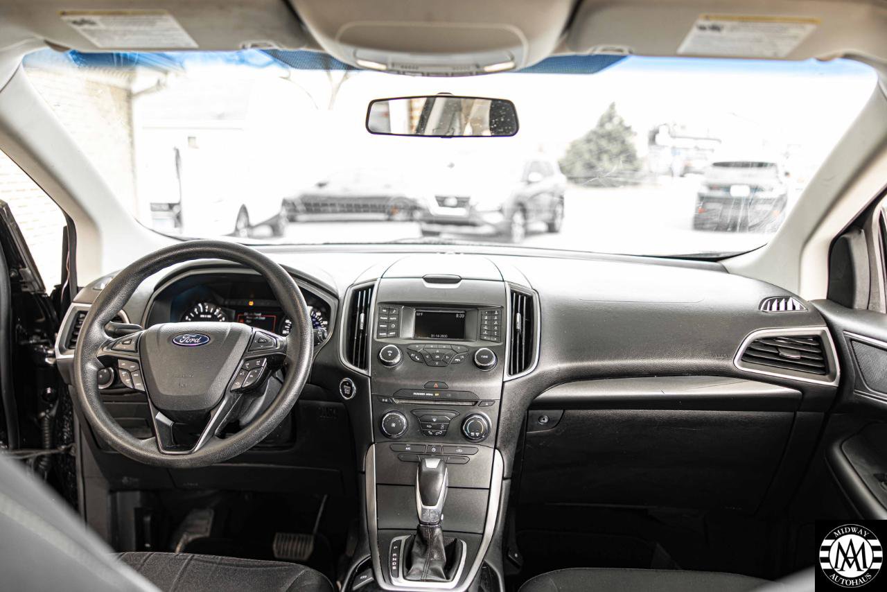 Used 2016 Ford Edge SE AWD/4WD image 23