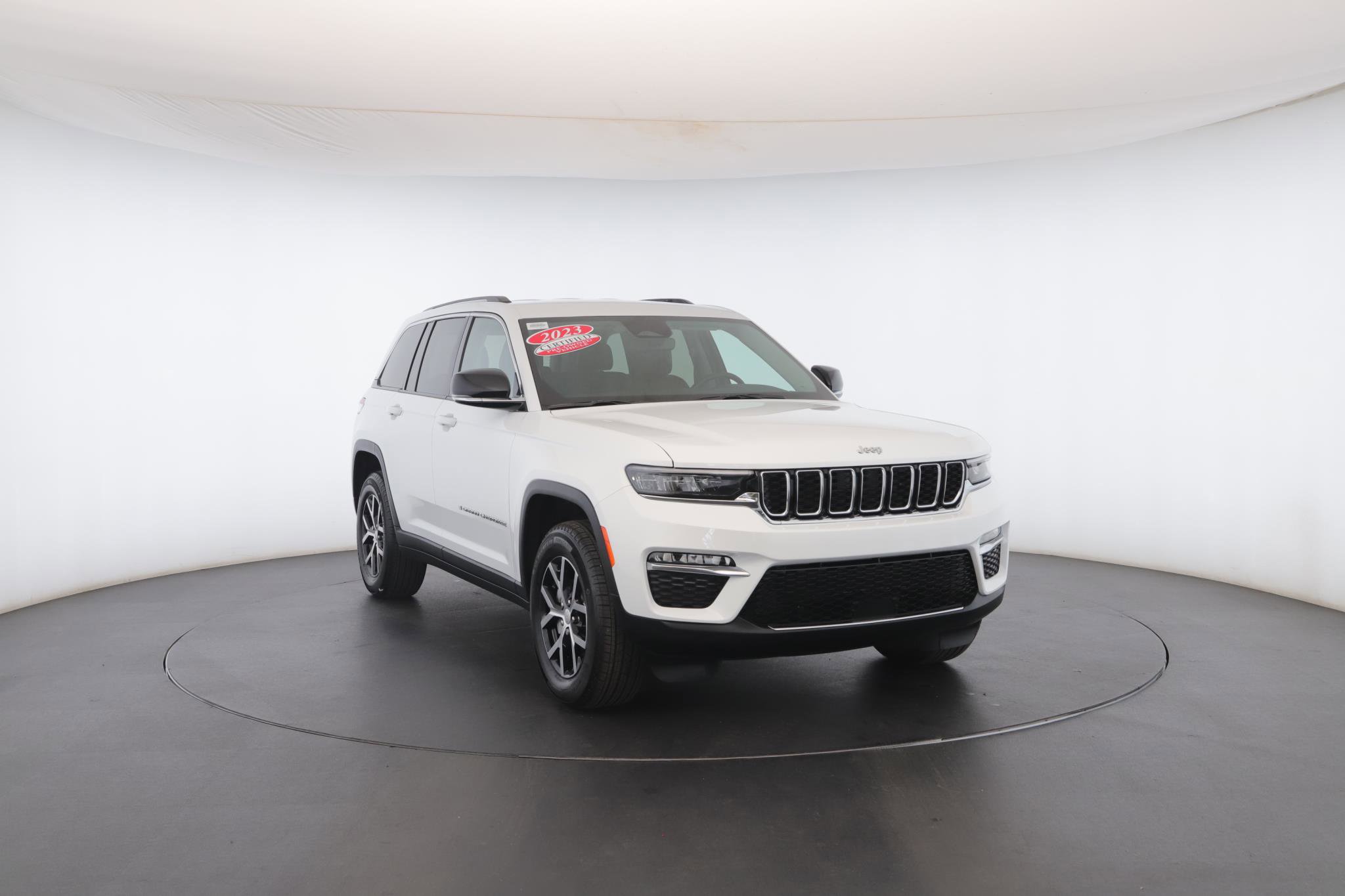 Used 2023 Jeep Grand Cherokee Limited w/ Trailer Tow Prep Group (B) image 37