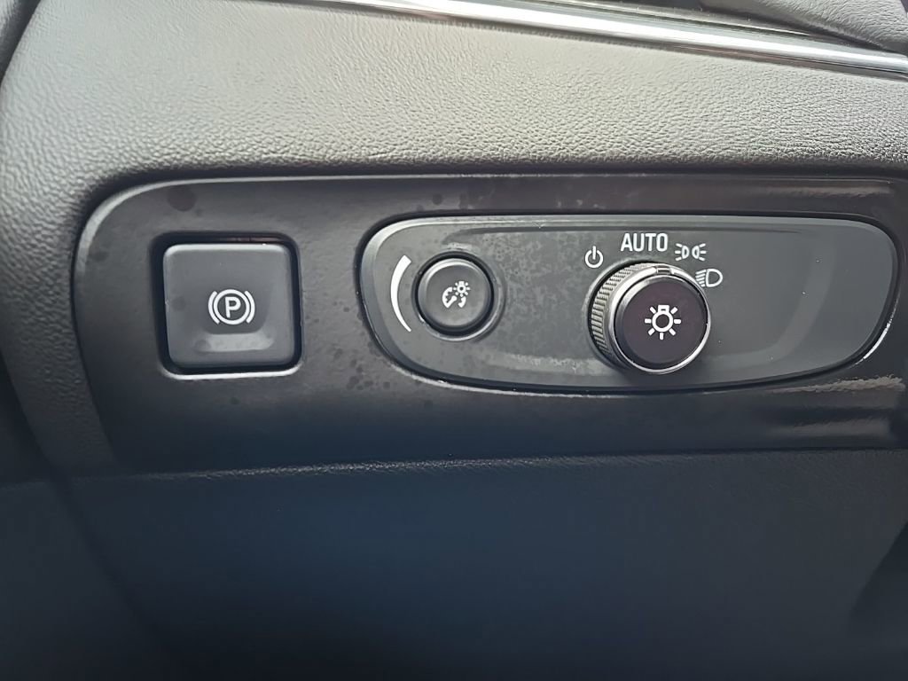 Used 2020 Buick Enclave Avenir image 20