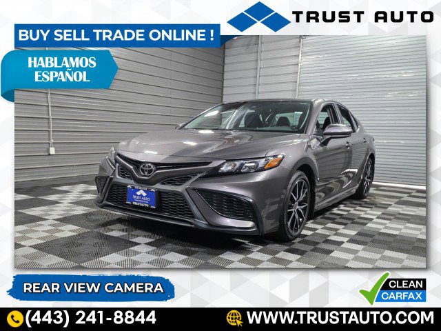 Used 2021 Toyota Camry SE w/ Carpet Mat Package (TMS) image 1