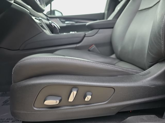 Used 2023 Cadillac XT5 Premium Luxury AWD/4WD image 32