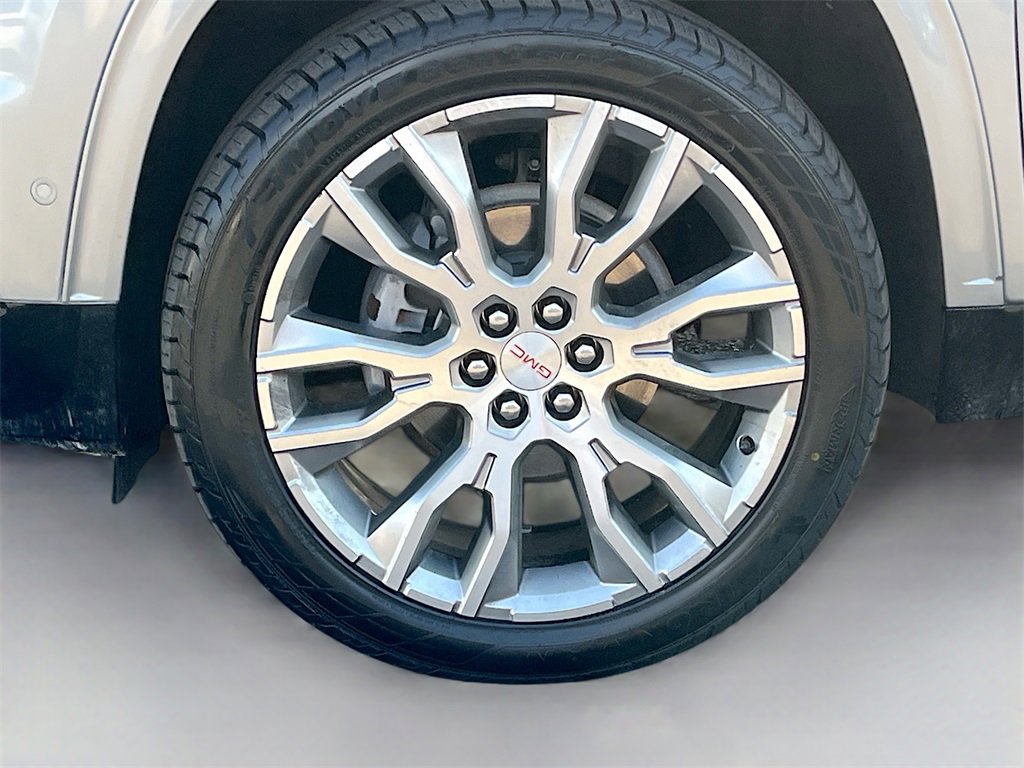 Used 2024 GMC Acadia Denali w/ Super Cruise Package image 33