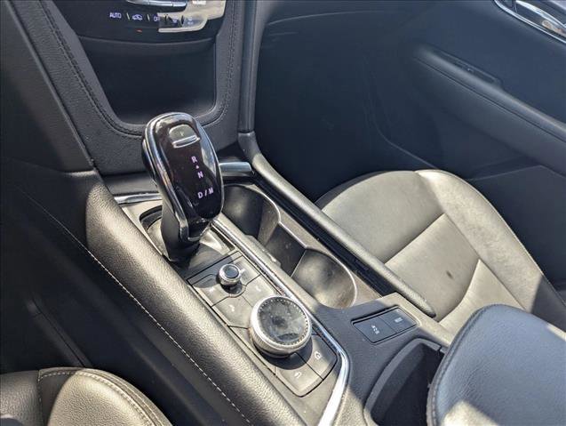 Used 2023 Cadillac XT6 Luxury FWD image 12