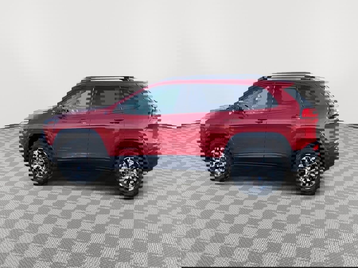 Used 2017 Jeep Cherokee Trailhawk w/ Comfort/Convenience Group image 3