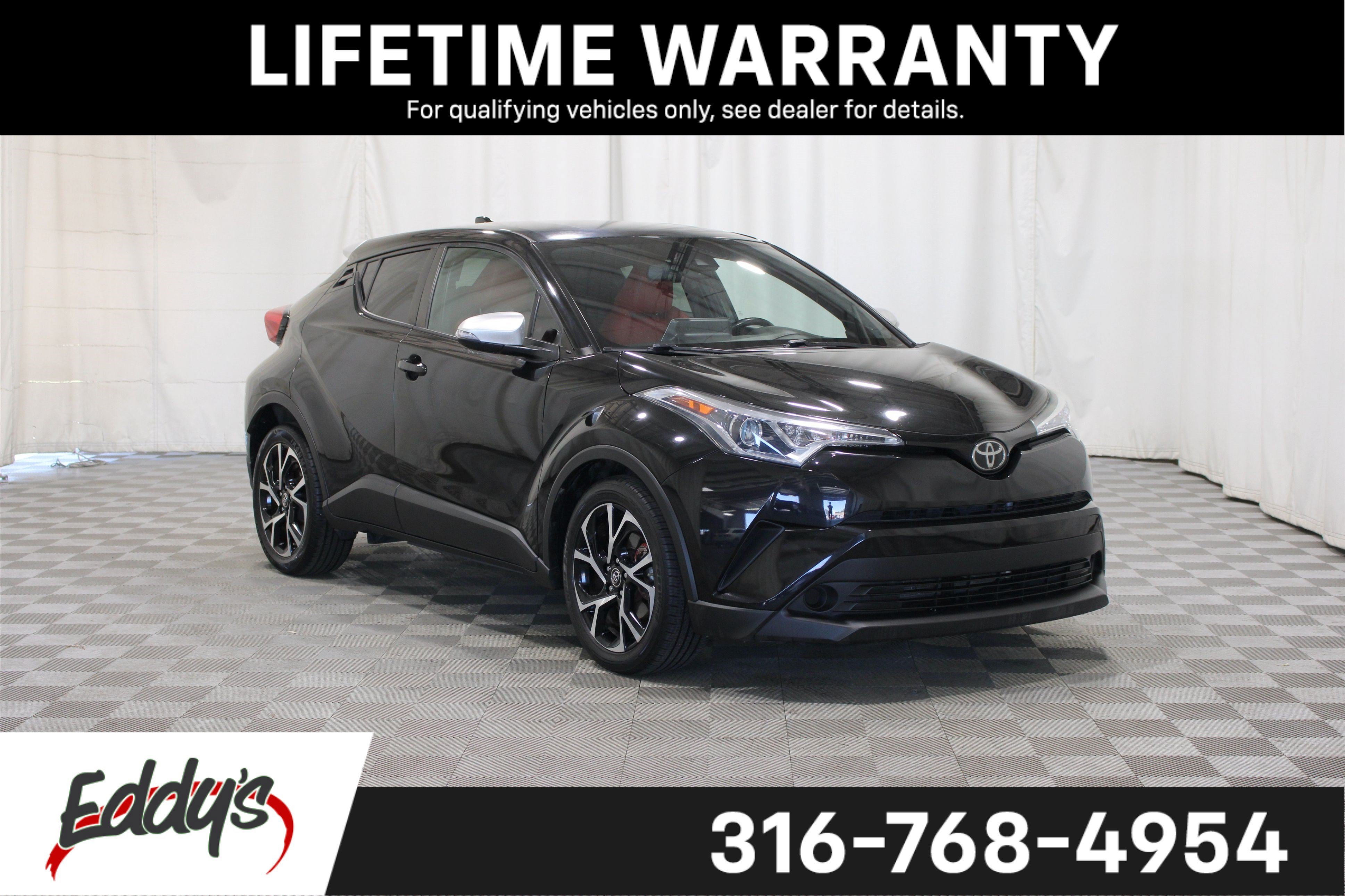 Used 2019 Toyota C-HR XLE FWD image 1