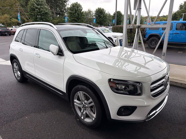 Used 2021 Mercedes-Benz GLB 250 4MATIC image 14
